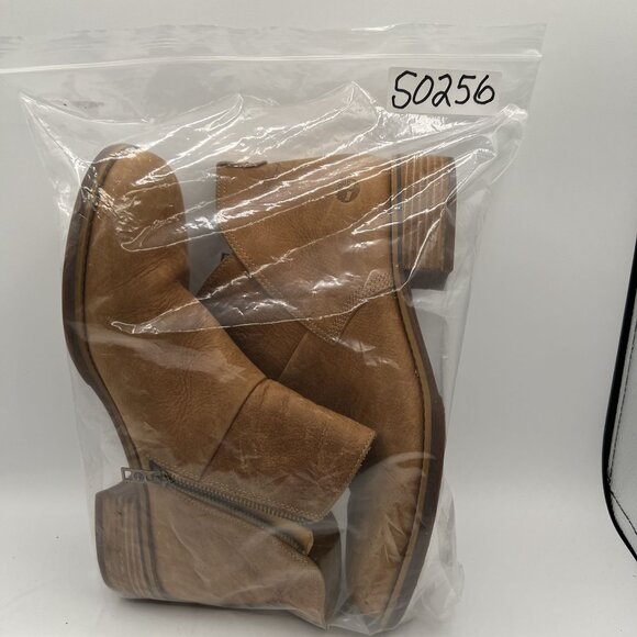 Timberland Womens 11 Beckwith Chelsea Boot Gripstick Sole Ortholite Stacked Heel - Picture 16 of 16